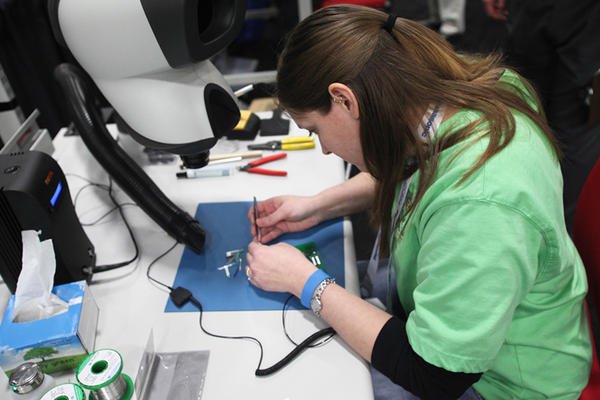 Who’s the best of the best in hand soldering?