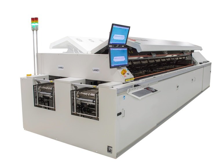 Reflow oven with dual chambers