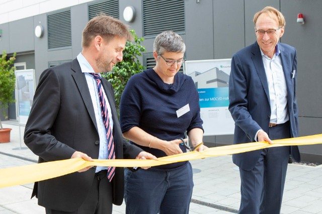 Fraunhofer IAF opens two new research buildings for semiconductor technologies