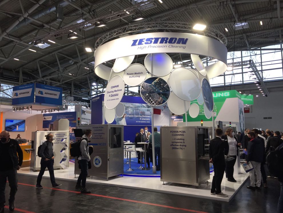 Cleaning machines, cleaning agents and analytical support from Zestron