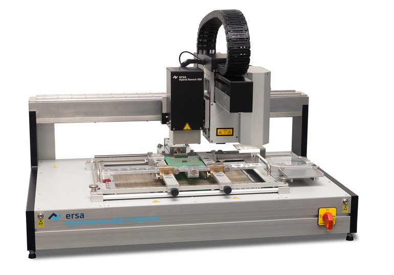 Automatic flexible desoldering and soldering station for SMT and THT