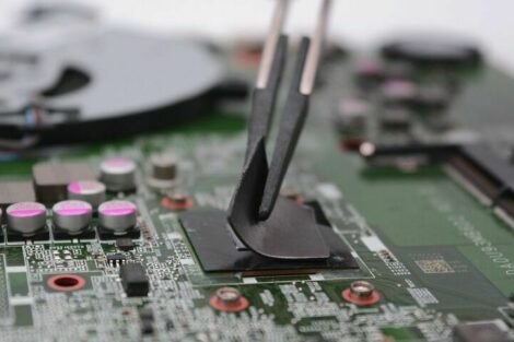hp-with-board-close-up.jpg